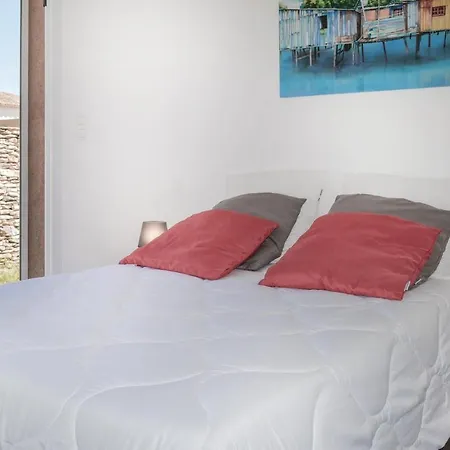 In Bonifacio With Kitchenette * Bonifacio (Corsica)